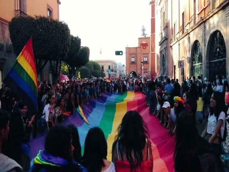 Legalizan matrimonio igualitario en Querétaro