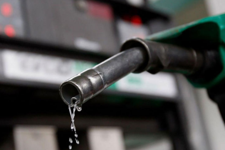 Hacienda advierte escasez de gasolina en zonas de la frontera norte de México