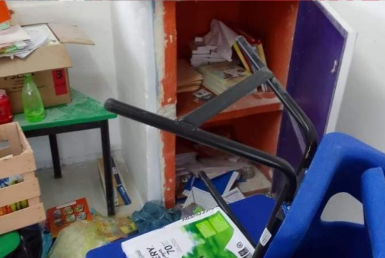 Vandalizan dos primarias en Flamboyanes comisaria de Progreso