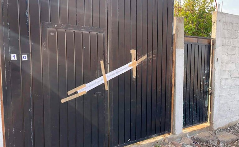 Suman ocho muertos por el ataque a familia en Tultepec, tres eran menores