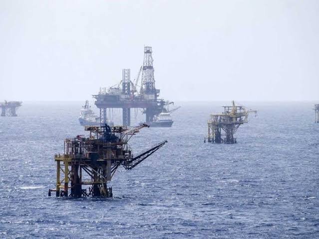 Piratas asaltan 5 Plataformas en Campeche
