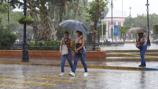 Lluvias y tormentas eléctricas: dos ondas tropicales se aproximan a la Península