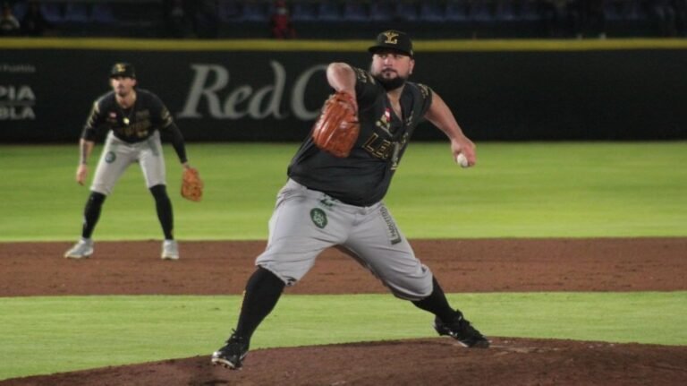 En inédito juego de volteretas Leones de Yucatán avanzan a la semifinal de la zona sur
