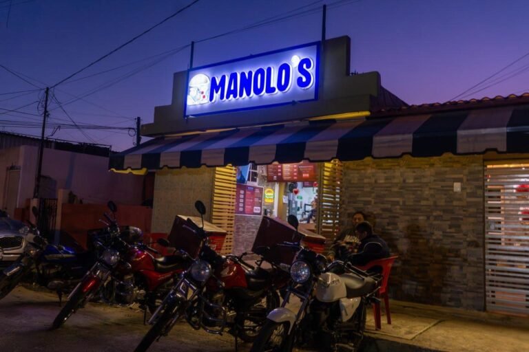 De ayudar en casa a conquistar Santa Rosa: la historia de MANOLOS, un negocio que creció con apoyo municipal